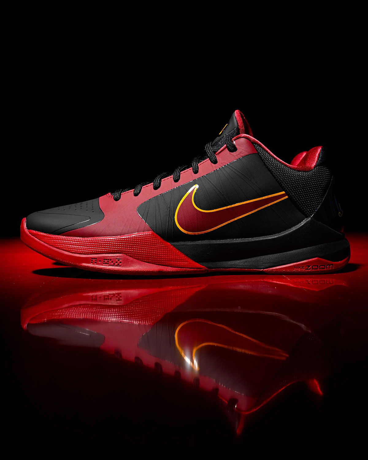 Nike Kobe 6 Protro Usc Trojans Pe 2025 2026 3