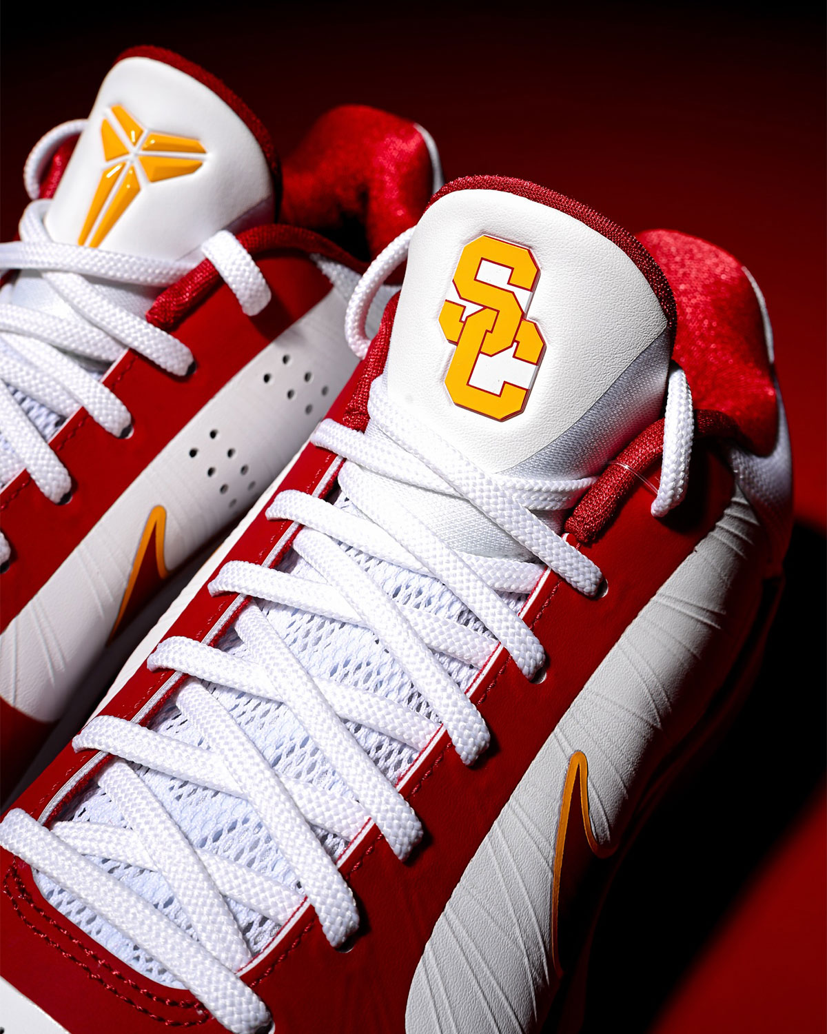 Nike Kobe 6 Protro Usc Trojans Pe 2025 2026 4