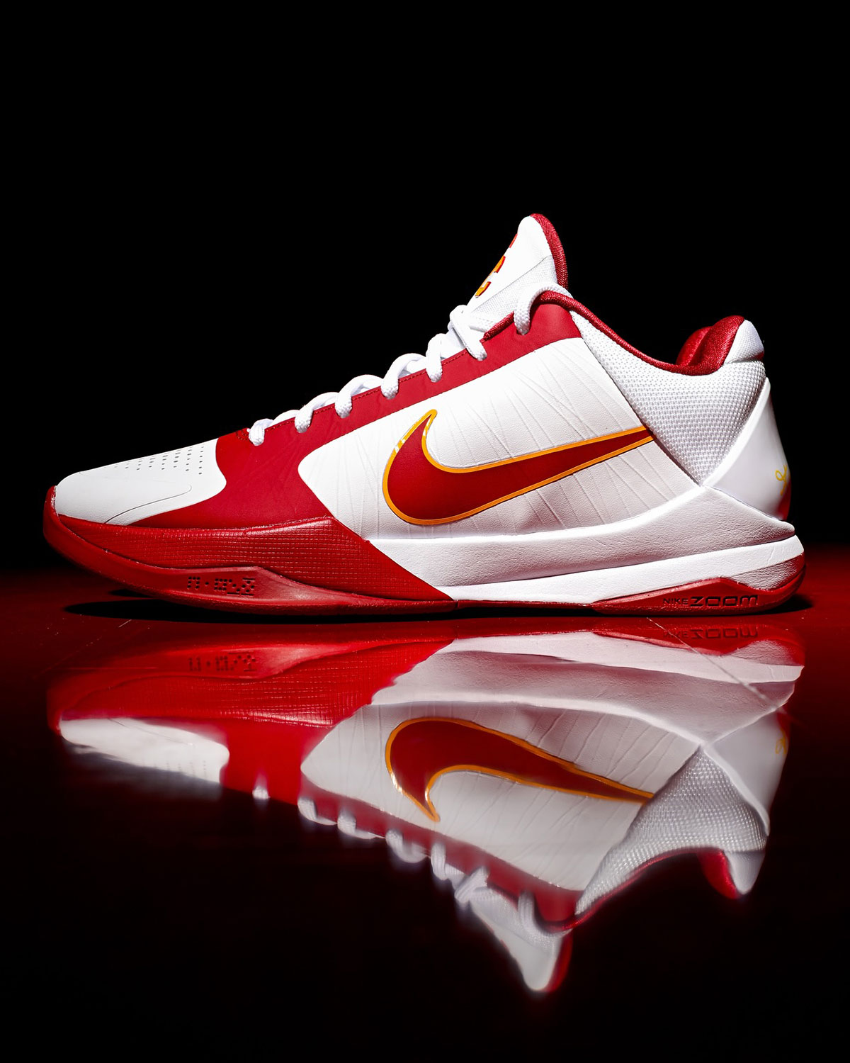 Nike Kobe 6 Protro Usc Trojans Pe 2025 2026 6