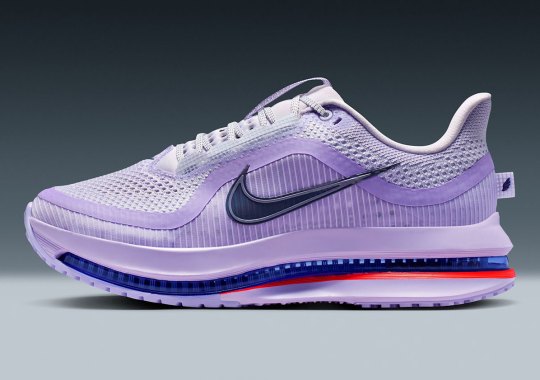The Nike Pegasus Premium Splashes In "Barely Grape"
