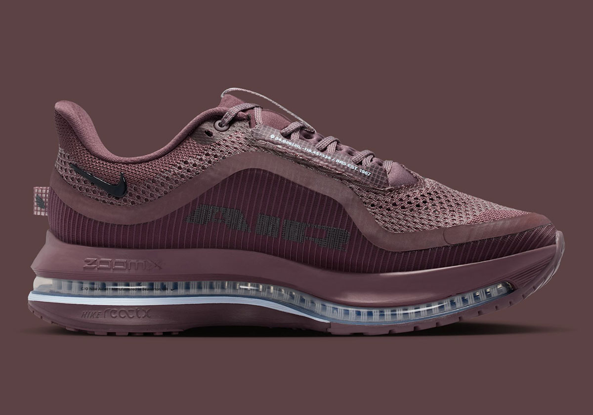 Nike Pegasus Premium Tattoo Football Grey Hydrogen Blue Off Noir Hq2593 502 3