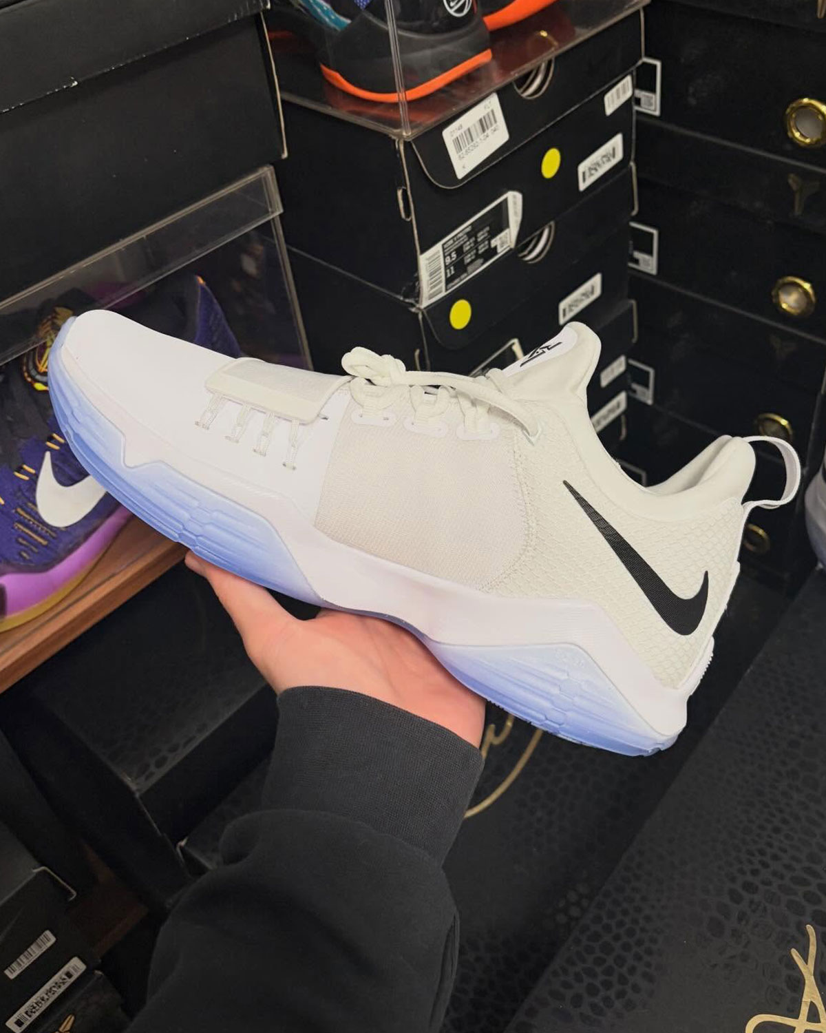 Nike Pg 1 Retro 2026 12