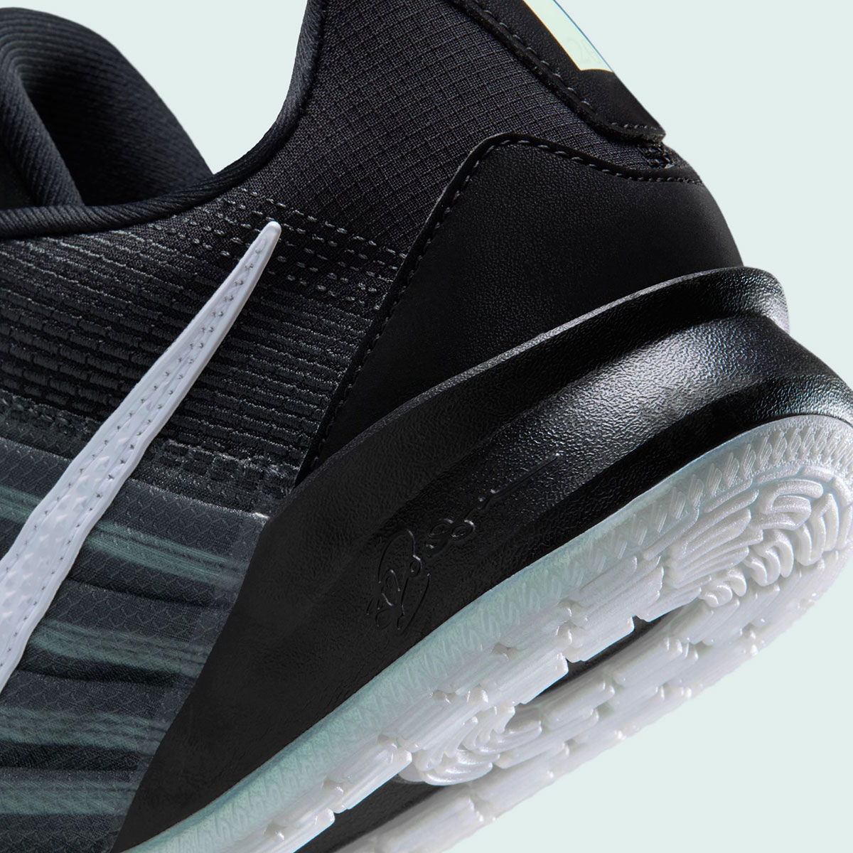 Nike Sabrina 3 Ih2881 001 1