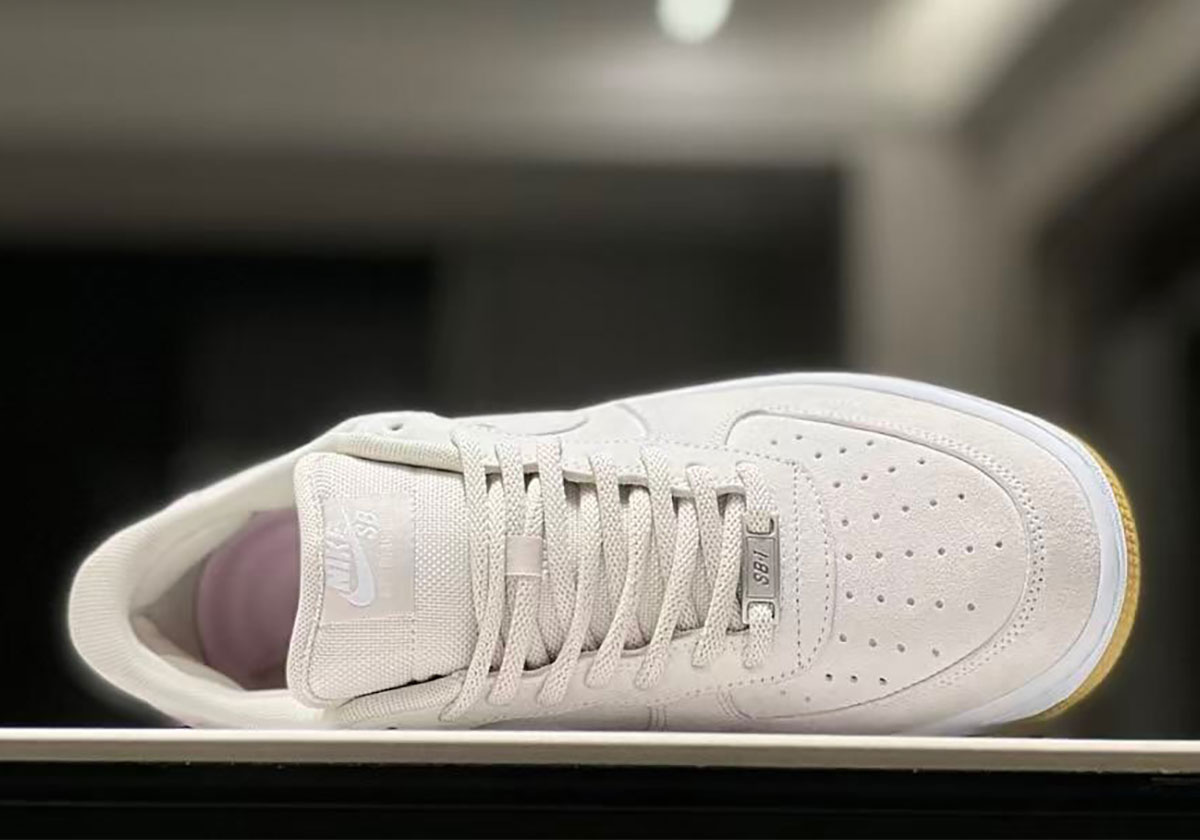 Nike Sb Air Force 1 Light Orewood Brown Pink Gum 1