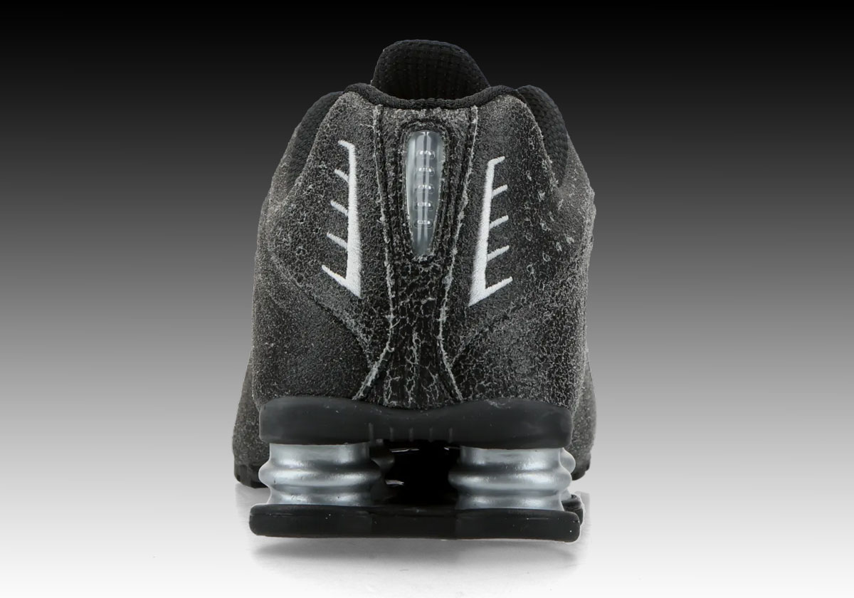 Nike Shox R4 Distresed Leather Io4544 002 1