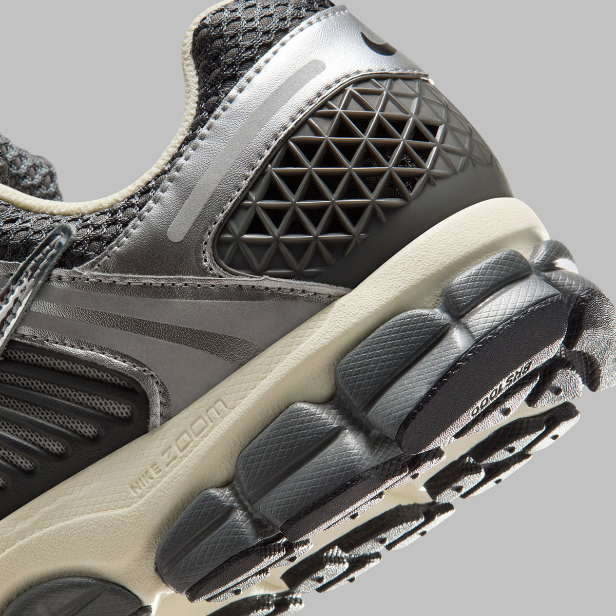 Nike Zoom Vomero 5 Iron Grey Chrome Im3486 001 4