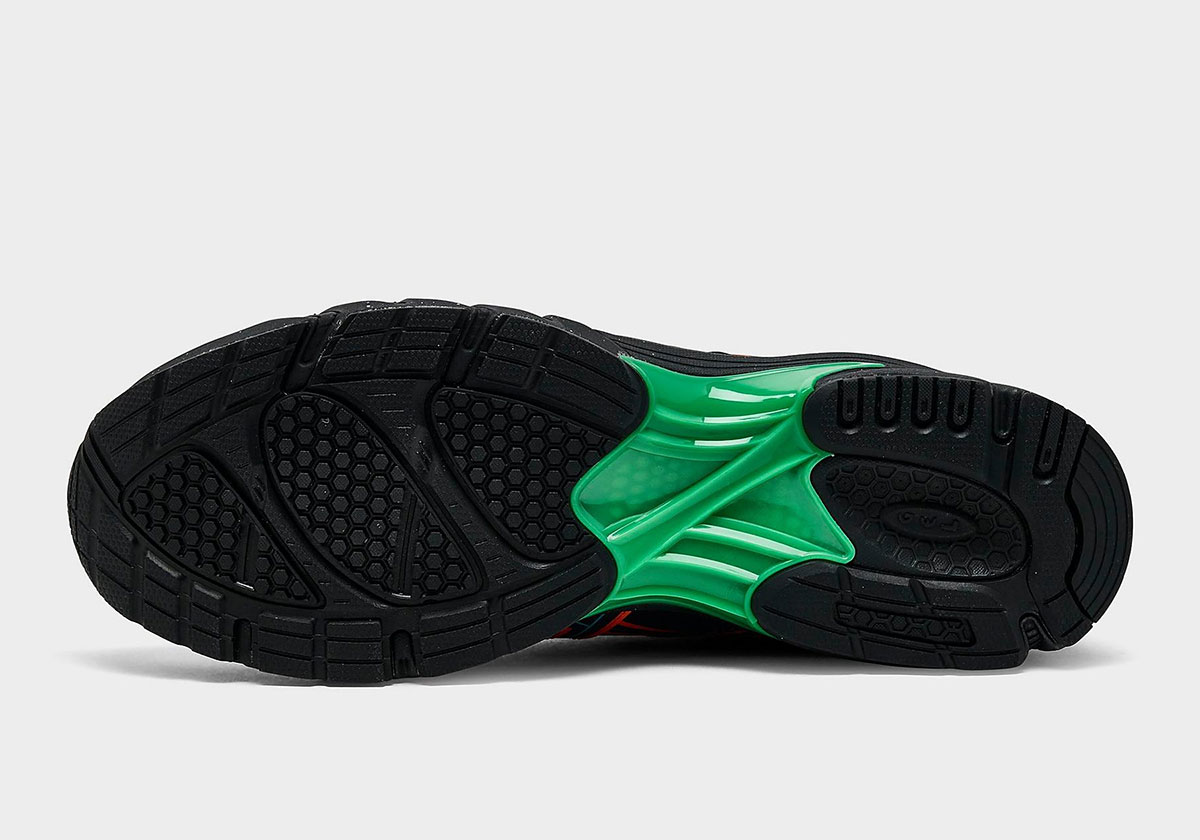 Stefon Diggs Asics Gel Ds Trainer 14 1203b142 001 5