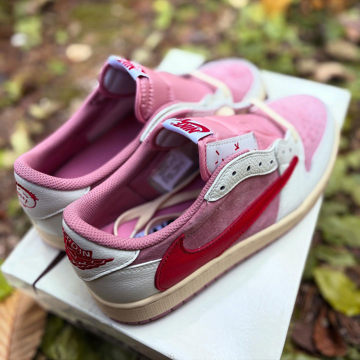 Travis Scott Air Jordan 1 Low Og Muslin Shy Pink Sail University Red Iq7604 100 2