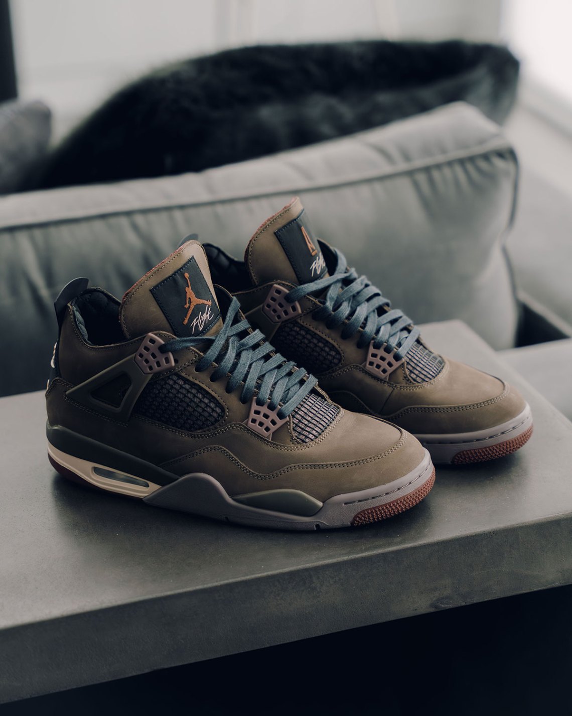 A Ma Maniere X Air Jordan 4 Retro Dark Mocha Men\'s 12 100% Authentic ✅️ A Ma Maniere Air Jordan 4 Dark Mocha Release Date main image 3