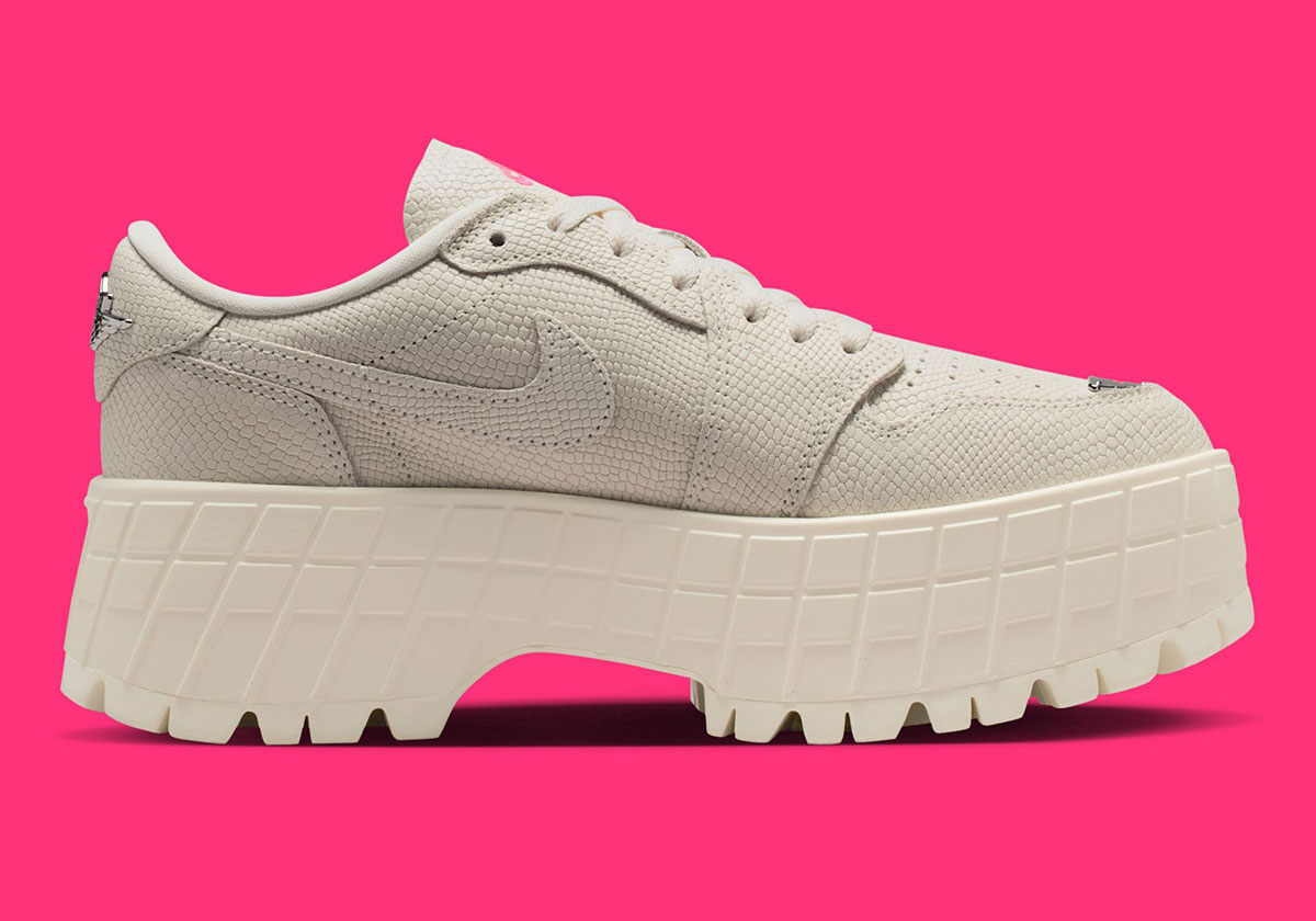 Air Jordan 1 Low Brooklyn Pale Ivory Racer Pink Ir0835 110 3