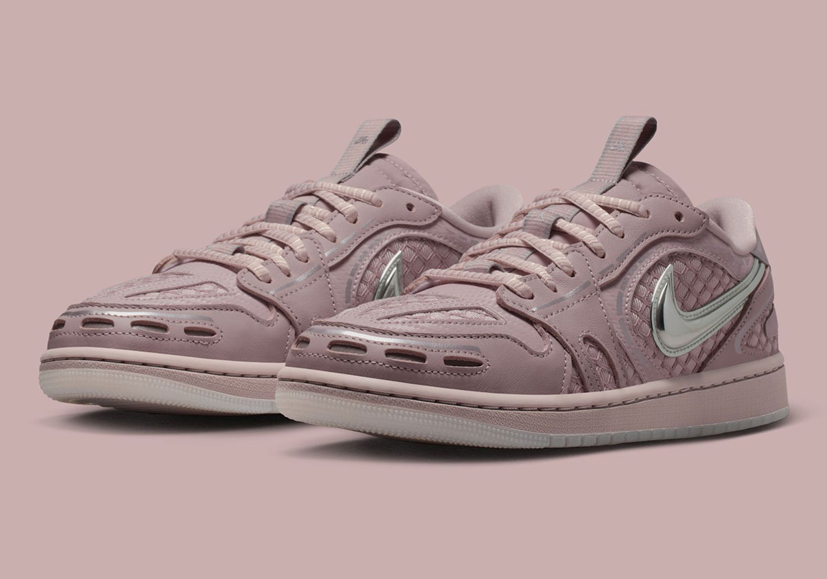 Blush “Particle Rose” Coats The Air Jordan 1 Low Method Of Make v3