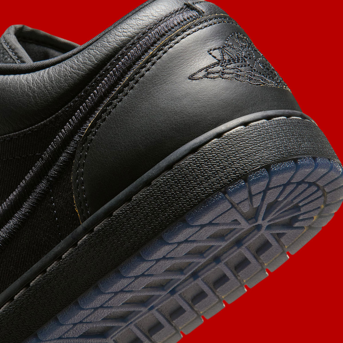 Air Jordan 1 Low Money Cat Iq3460 010 9