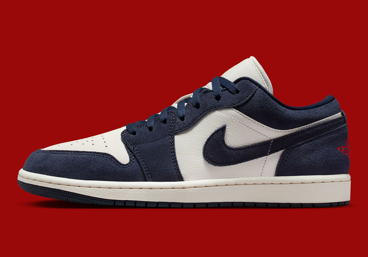 Air Jordan 1 Low Obsidian Metallic Gold Chile Red Io7448 400 1