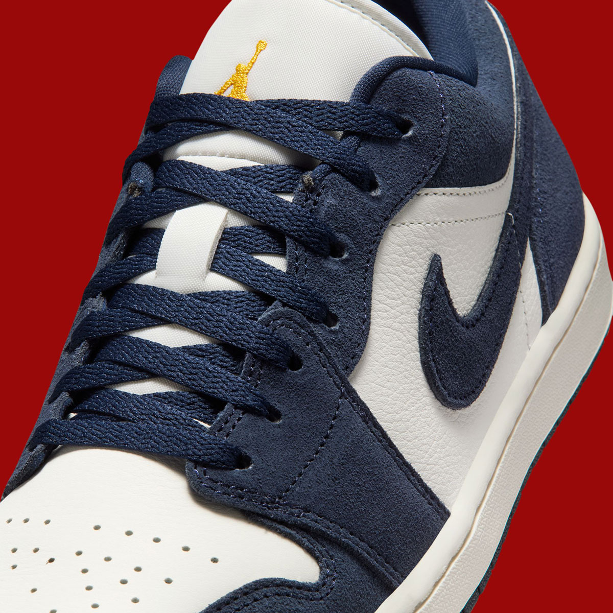 Air Jordan 1 Low Obsidian Metallic Gold Chile Red Io7448 400 7