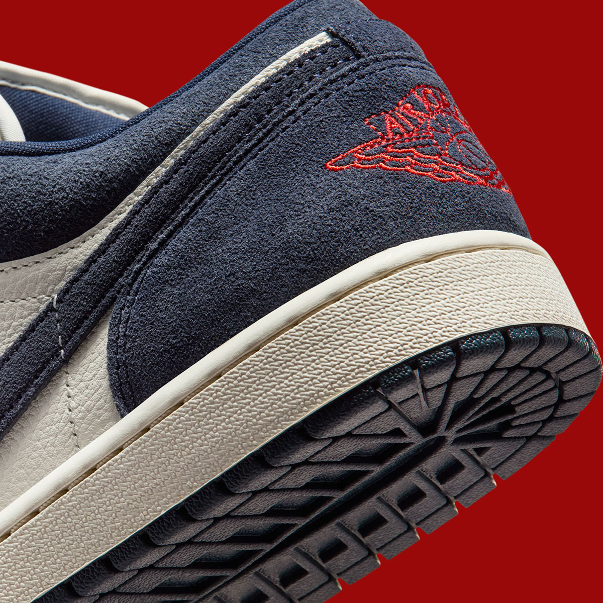 Air Jordan 1 Low Obsidian Metallic Gold Chile Red Io7448 400 8