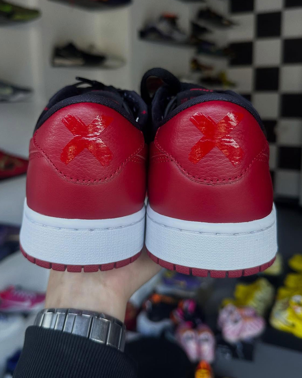 Air Jordan 1 Low Og Banned 8