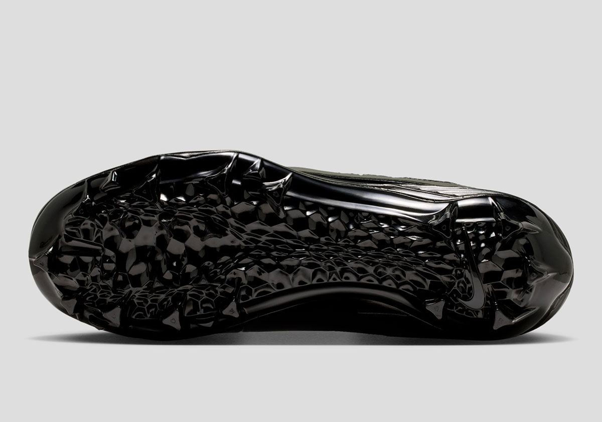 Air Jordan 11 Td Cleats Patent Black Hm7324 001 2