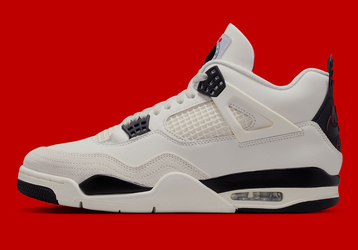 Air Jordan 4 Flight Club 1