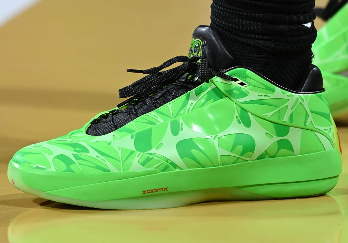 Paolo Banchero Sports A Slime Green Air Jordan 40 PE