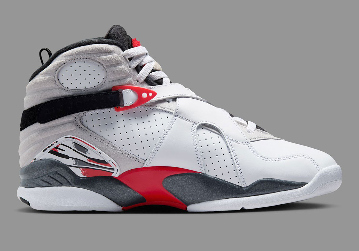 Air Jordan 8 Bugs Bunny 3