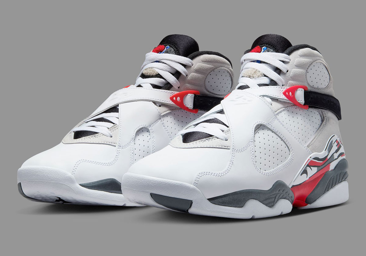 Official Images Of The Air Jordan 8 “Bugs Bunny”