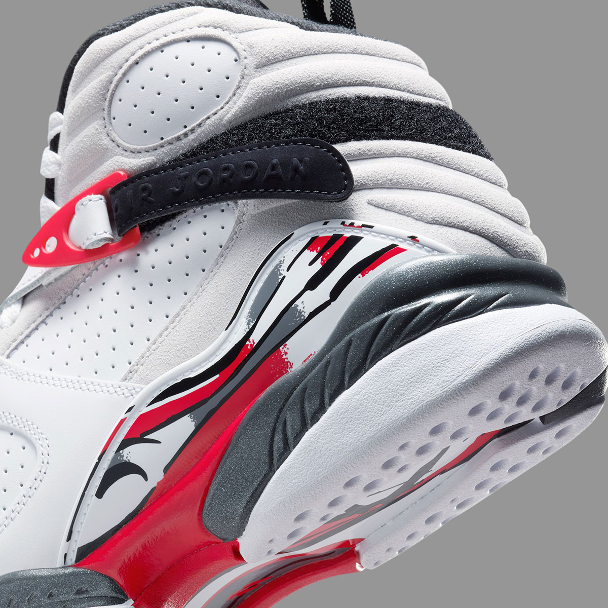 Air Jordan 8 Bugs Bunny 7