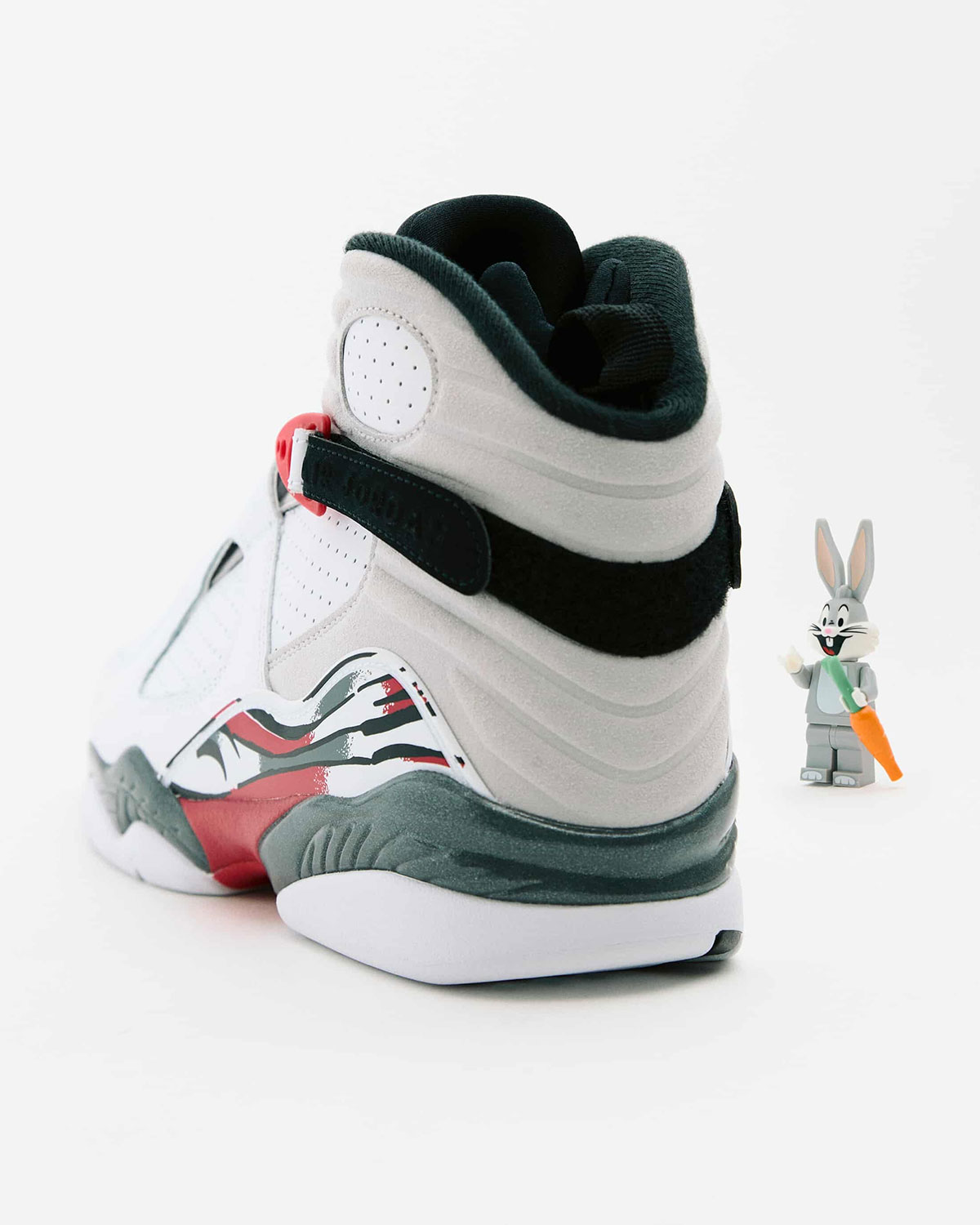 Jordan 8 Bugs Bunny 6