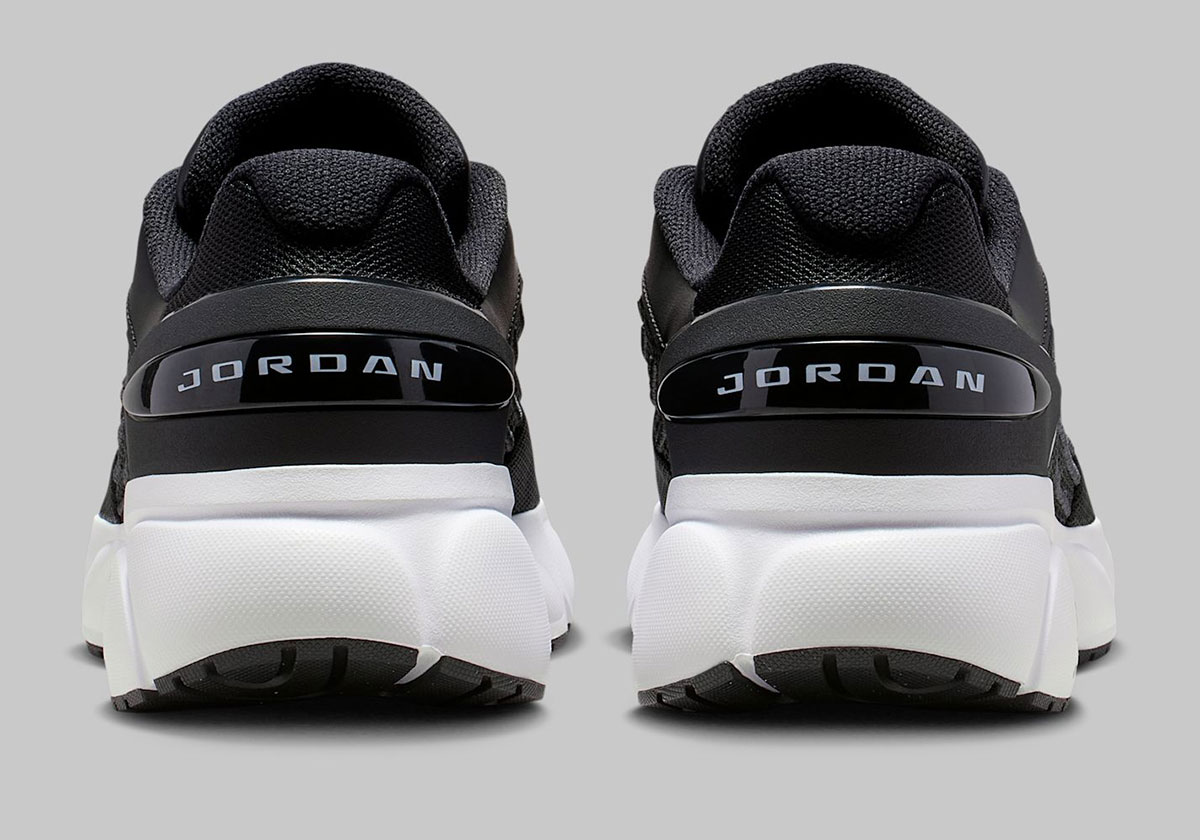 Jordan Trunner Flow Black White Io2091 003 8