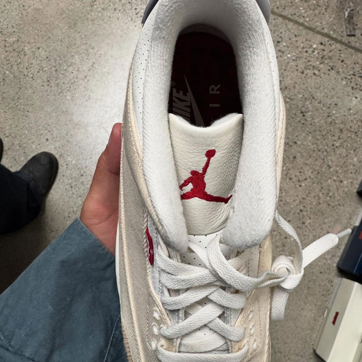 Levis Jordan 3 White Red 1