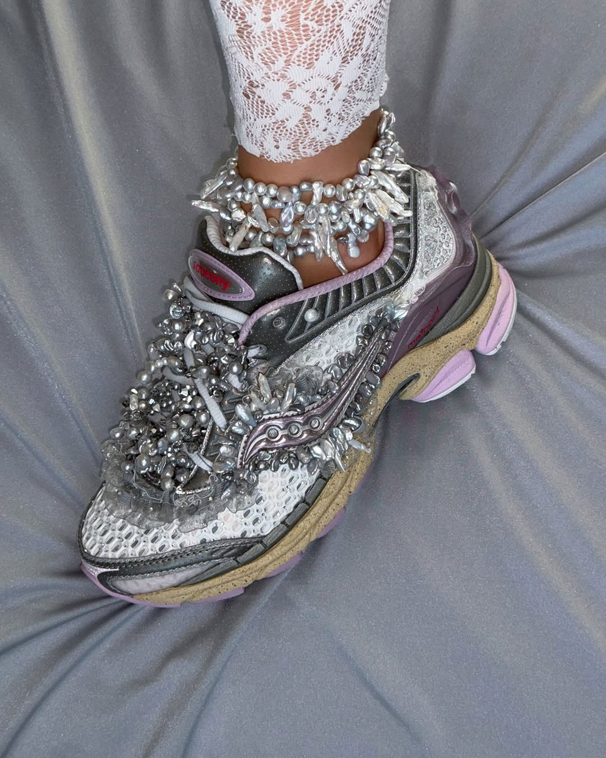 Metagirl Saucony Paramount Customs 2