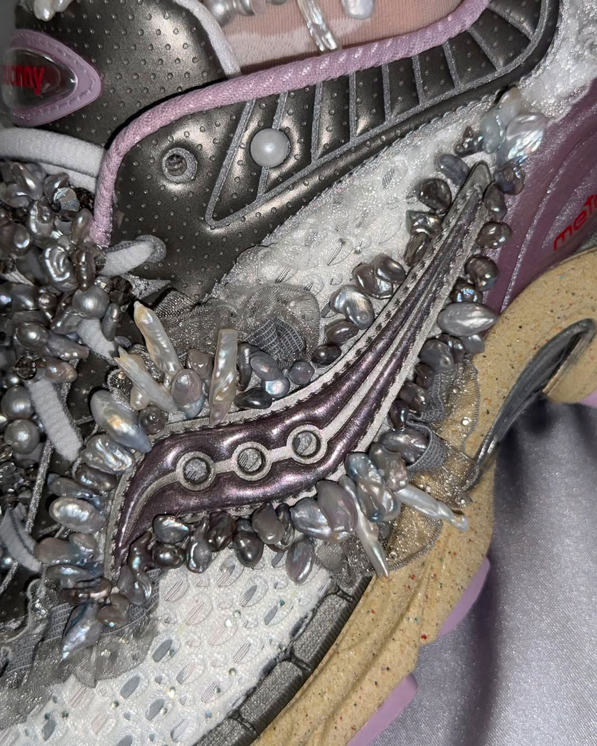 Metagirl Saucony Paramount Customs 4