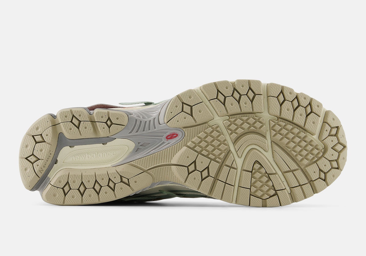 New Balance 1906a White Red Green 4