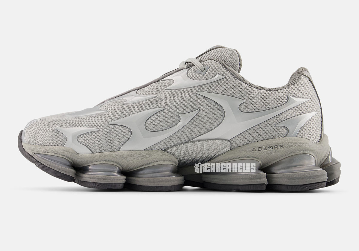 New Balance 2000 Liquid Metal Silver 3