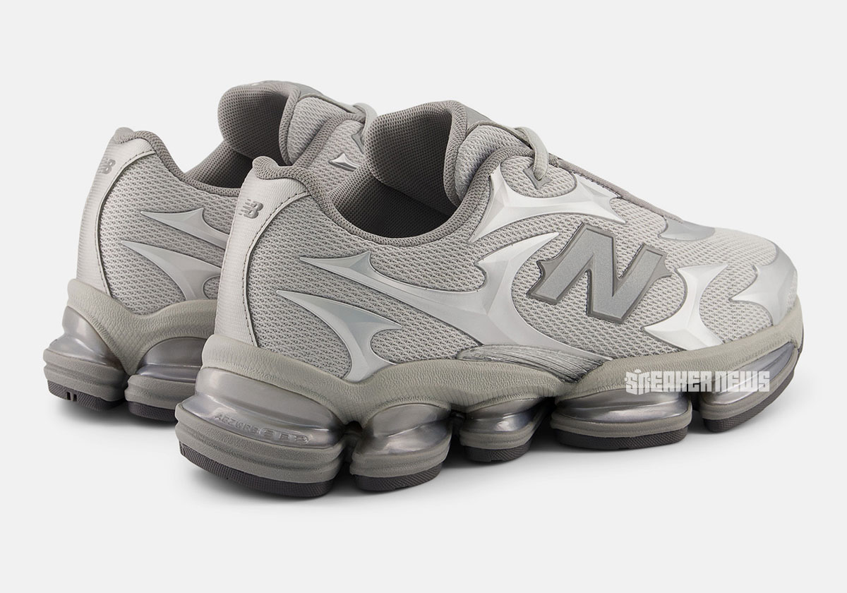 New Balance 2000 Liquid Metal Silver 4