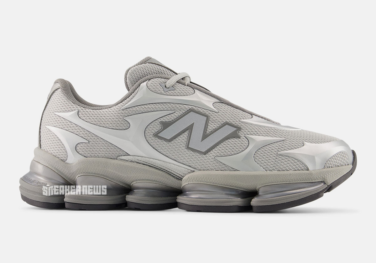 New Balance 2000 Liquid Metal Silver 8