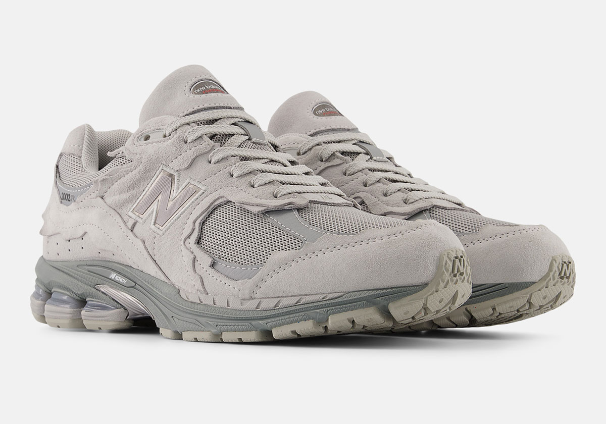 Защитный комплект New Balance 2002r Gore Tex Серый 4