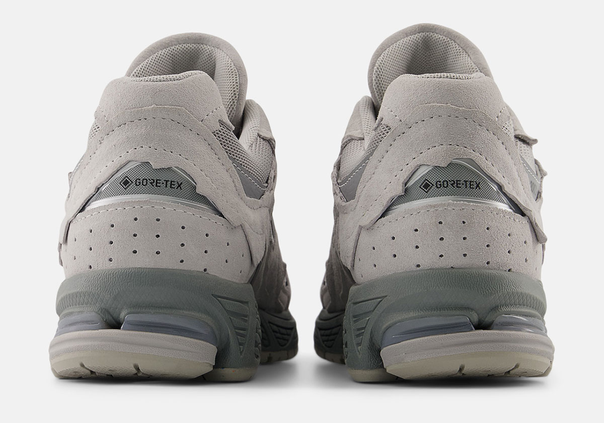 Защитный комплект New Balance 2002r Gore Tex Серый 5