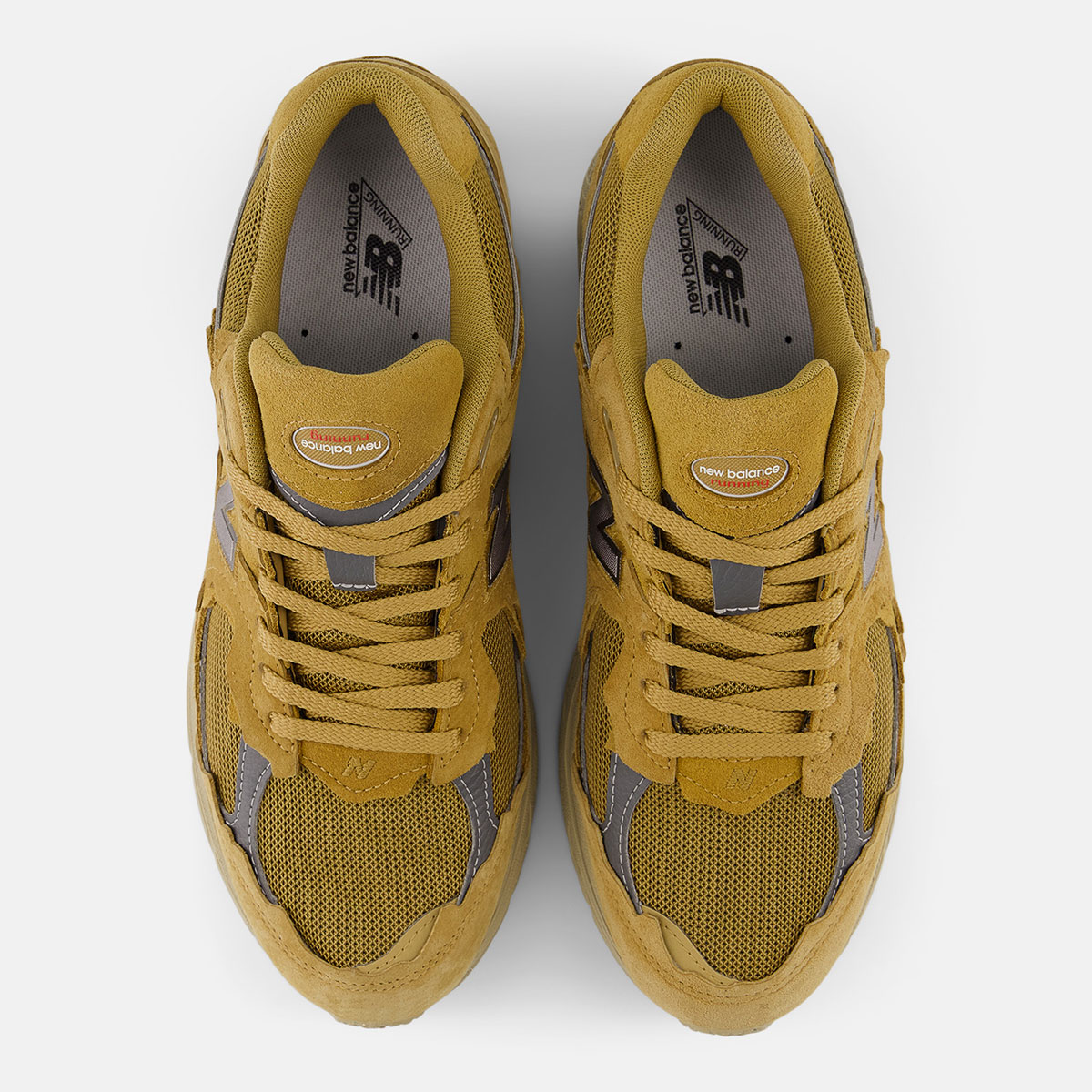 Защитный пакет New Balance 2002r Gore Tex Пшеница 4