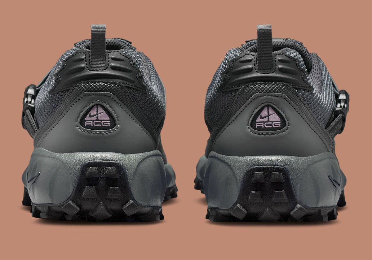 Stay Trail-Ready With The Nike ACG Phassad “Anthracite”