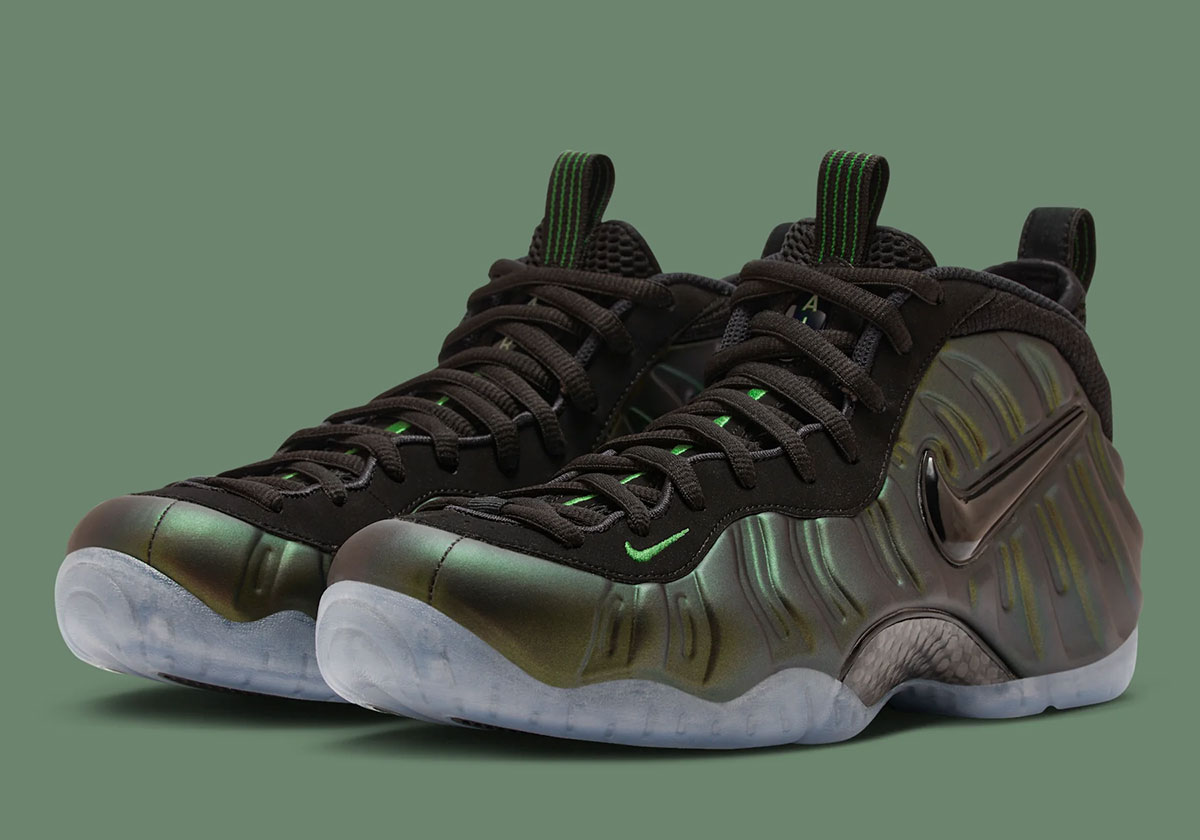 Official Images Of The Nike Air Foamposite Pro "Pine Green"
