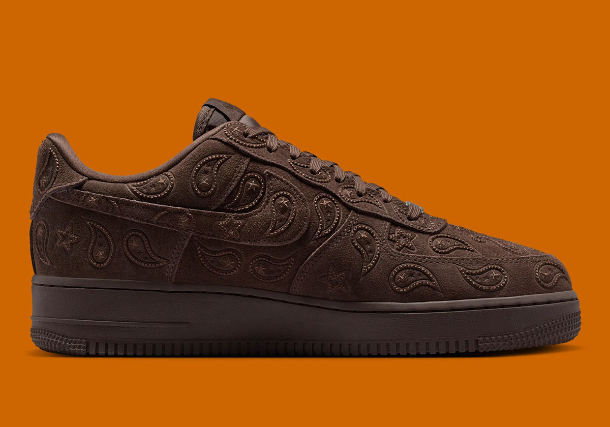 Nike Air Force 1 Low Paisley Baroque Brown Iu2363 200 4