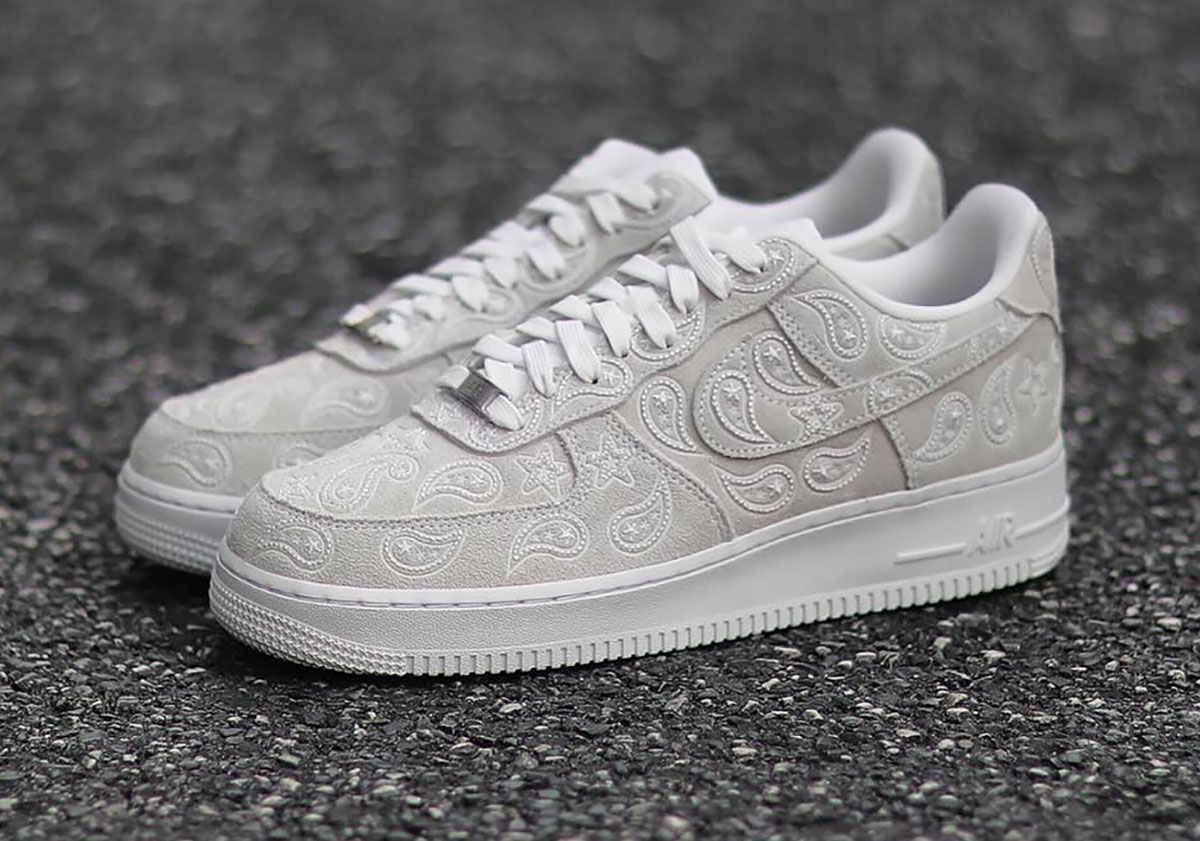 Nike Air Force 1 Low Paisley Suede 2