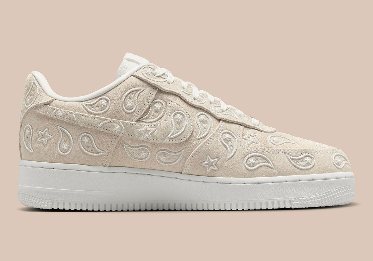 Nike Air Force 1 Low Suede Paisley Iu2363 100 3
