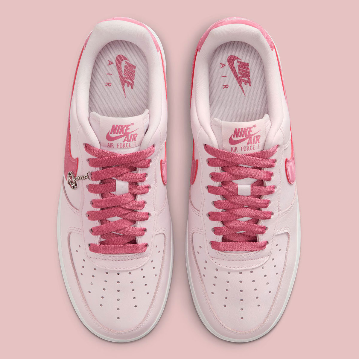 Nike Air Force 1 Low Valentines Day 2026 Io8755 600 4