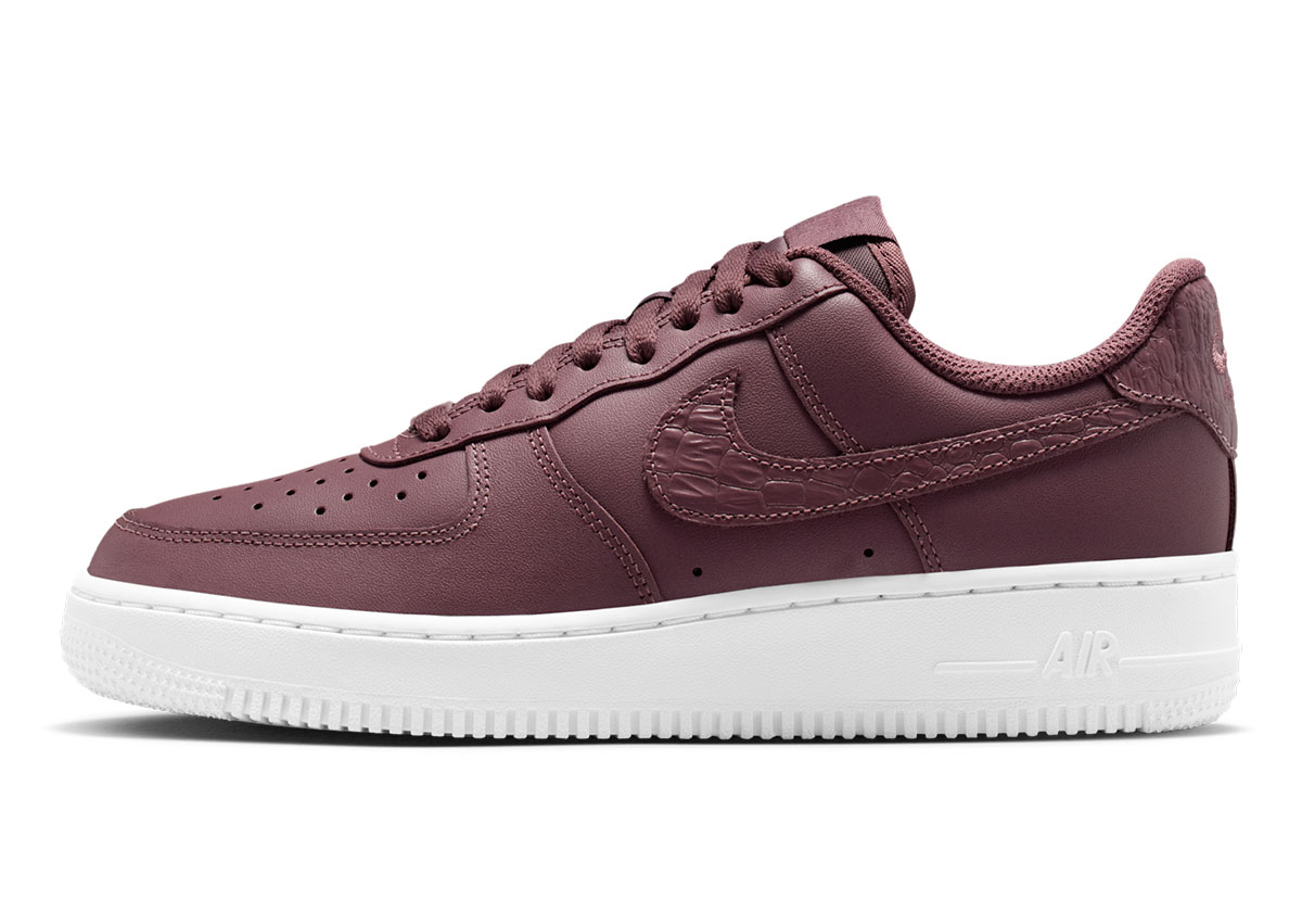 Nike Air Force 1 Pebble Croc Swoosh Io4837 500