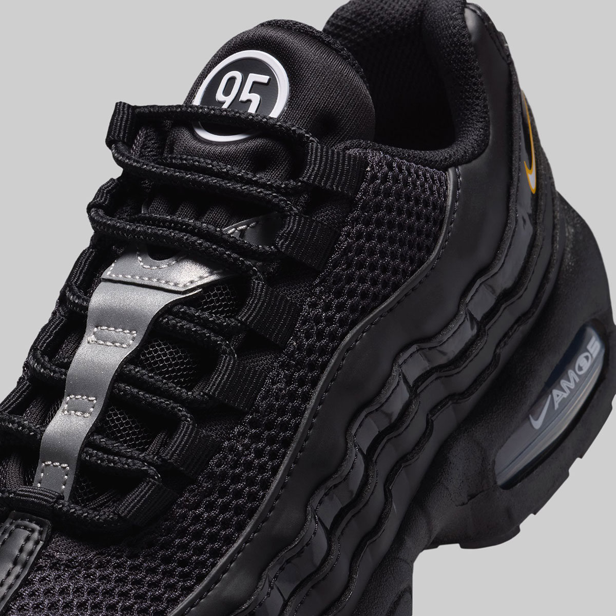 Nike Air Max 95 Big Bubble Se Total 90 Ib6830 001 4