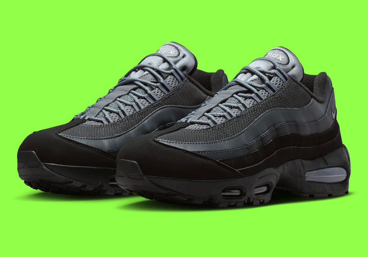 Nike Air Max 95 Black Lime Blast Anthracite Metallic Silver Iq0285 010 1