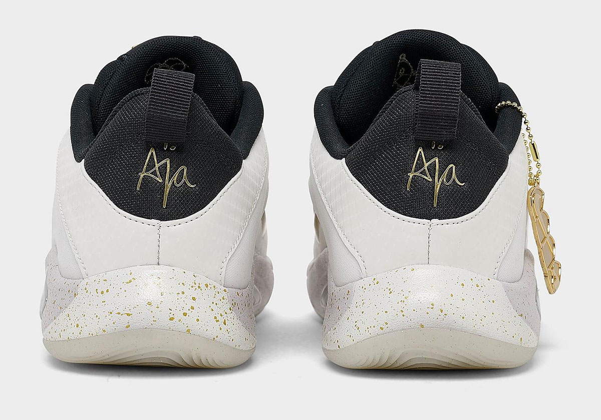 Nike Aone Gold Grill Im6125 100 1