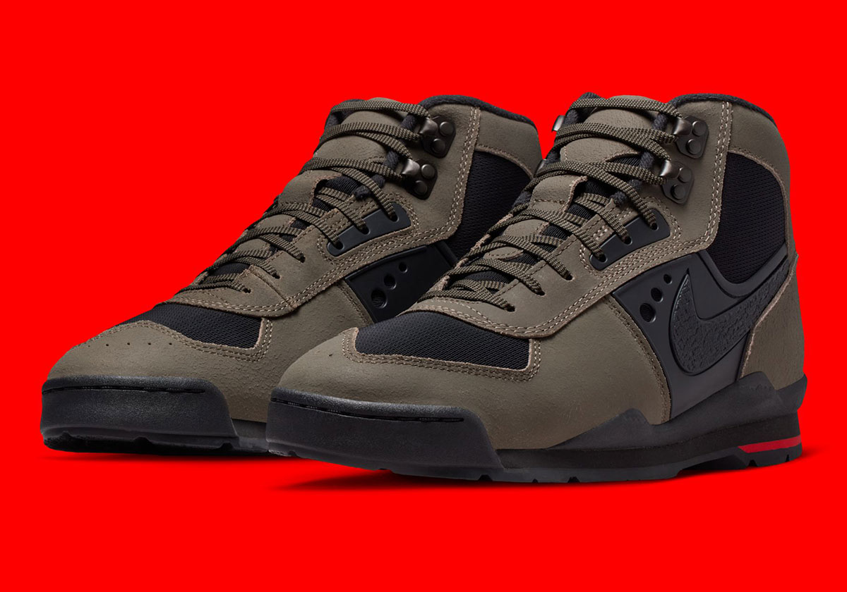 Nike Boot SZN Continues With An "Olive Khaki" Baltoro