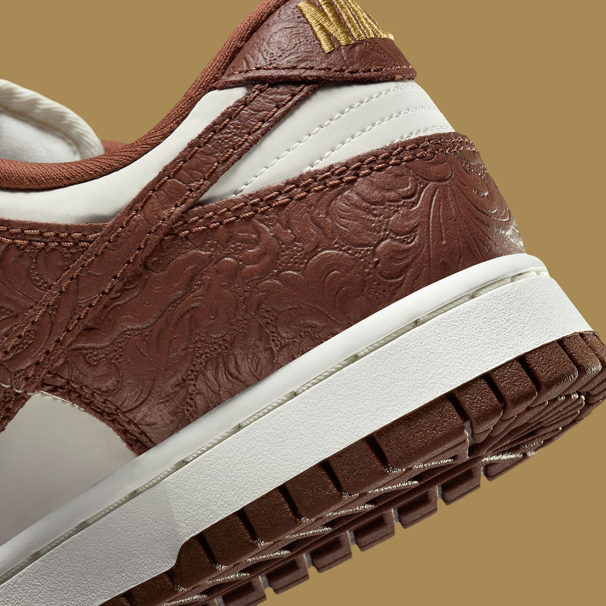 Nike Dunk Low Baroque Carving If3944 100 8